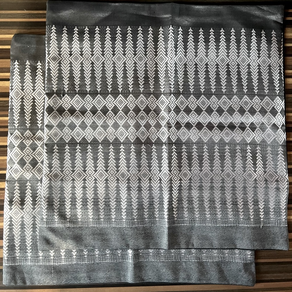 Thai Silk pillowcases (Silver)
